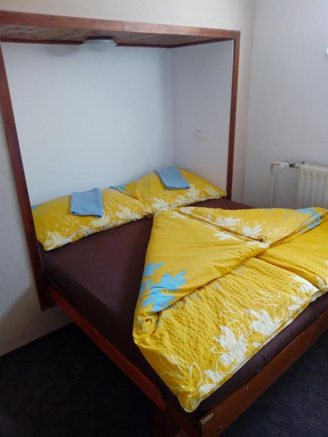 Hostel Havana Český Krumlov Dış mekan fotoğraf